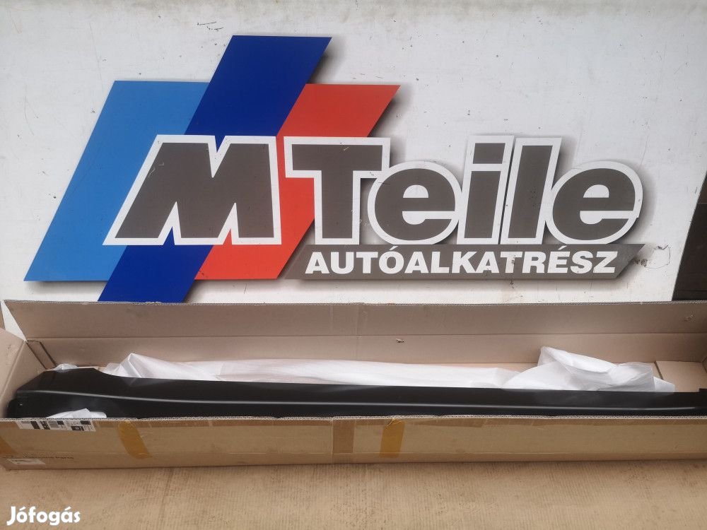 [GYÁRI ÚJ] HYUNDAI - TUCSON | JOBB OLDALI KÜSZÖB BORÍTÁS | 87752-G200